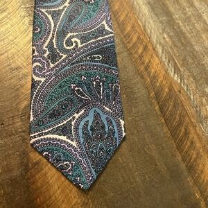 Equus mens neck tie 100% Silk Pink , Emerald,Teal, Paisley
